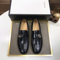 Gucci Leather Shoes